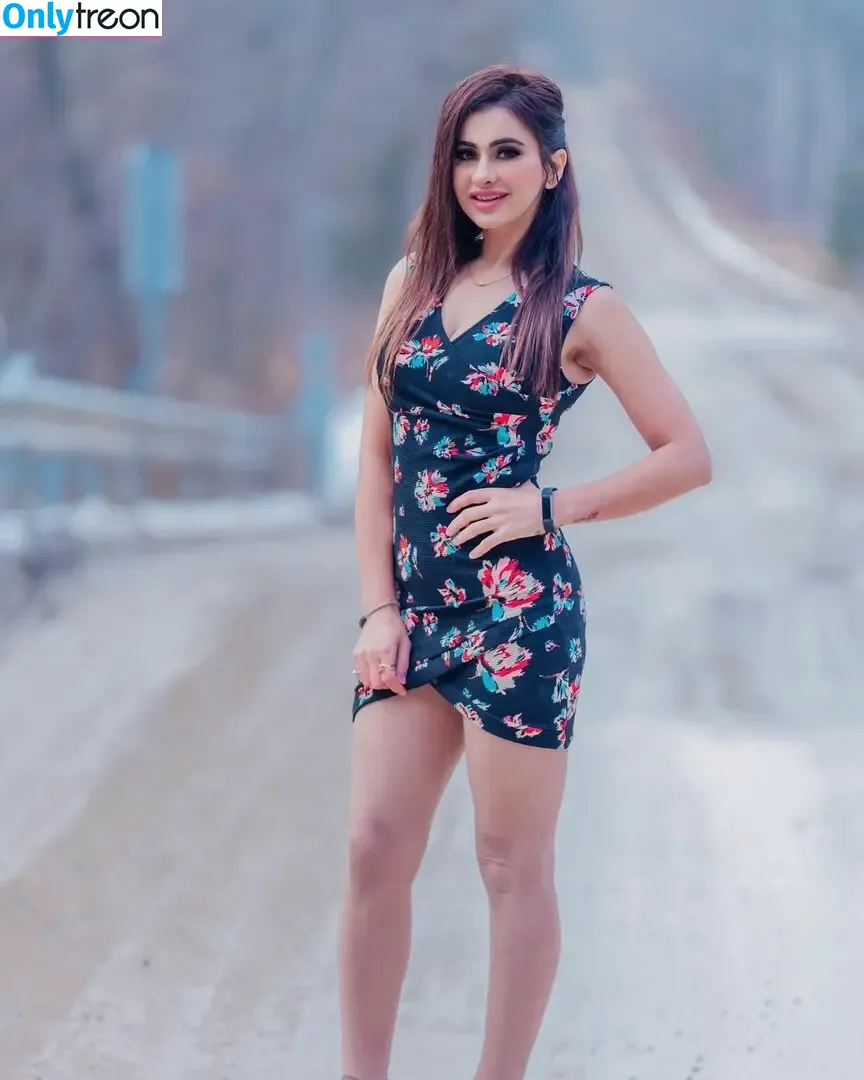 Meetii Kalher nude photo #0292 (meetiikalher)