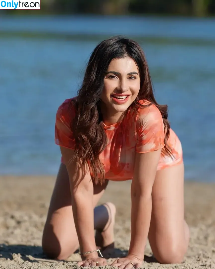 Meetii Kalher nude photo #0392 (meetiikalher)