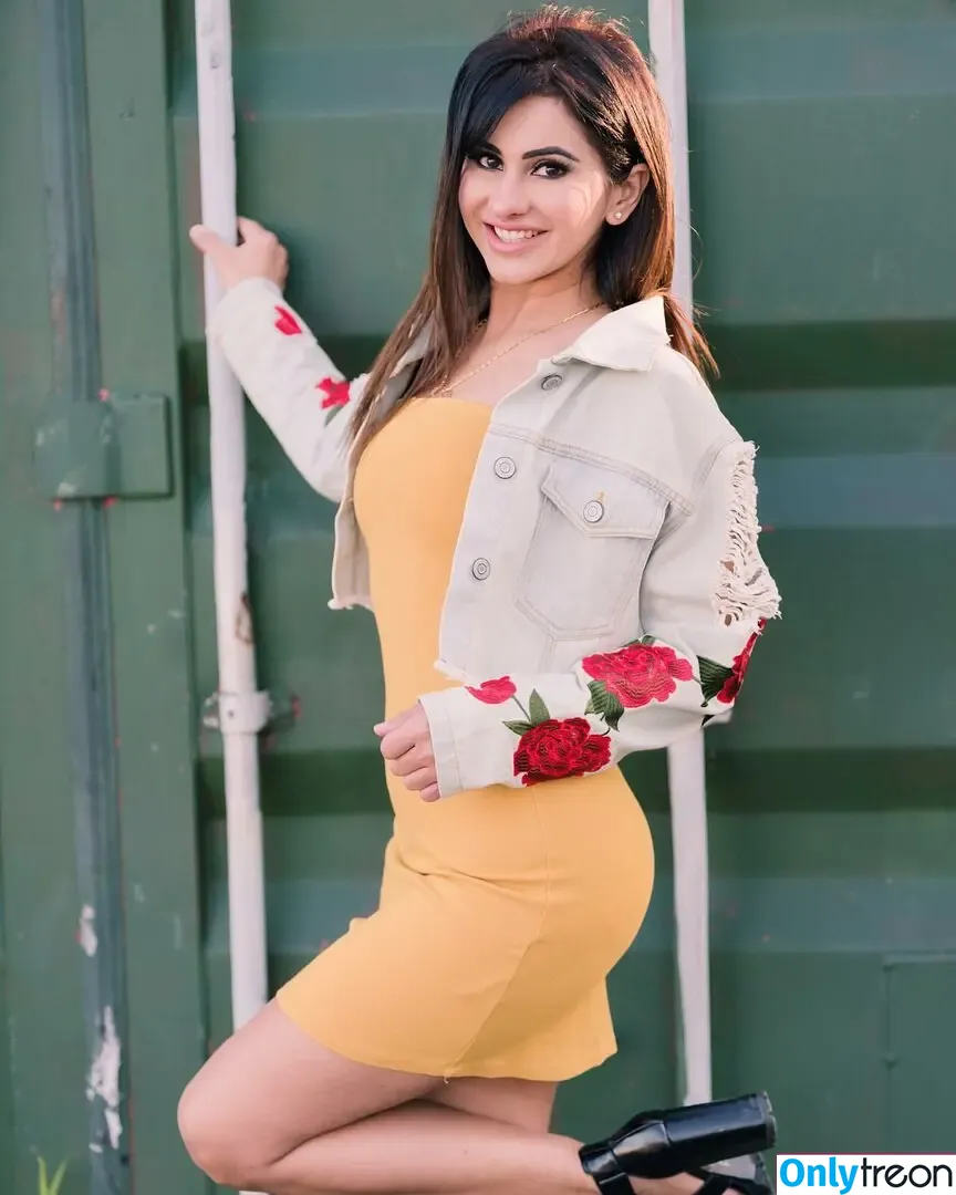 Meetii Kalher nude photo #0572 (meetiikalher)