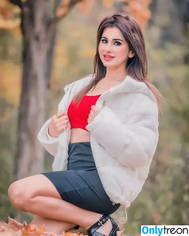Meetii Kalher nude photo #0616 (meetiikalher)