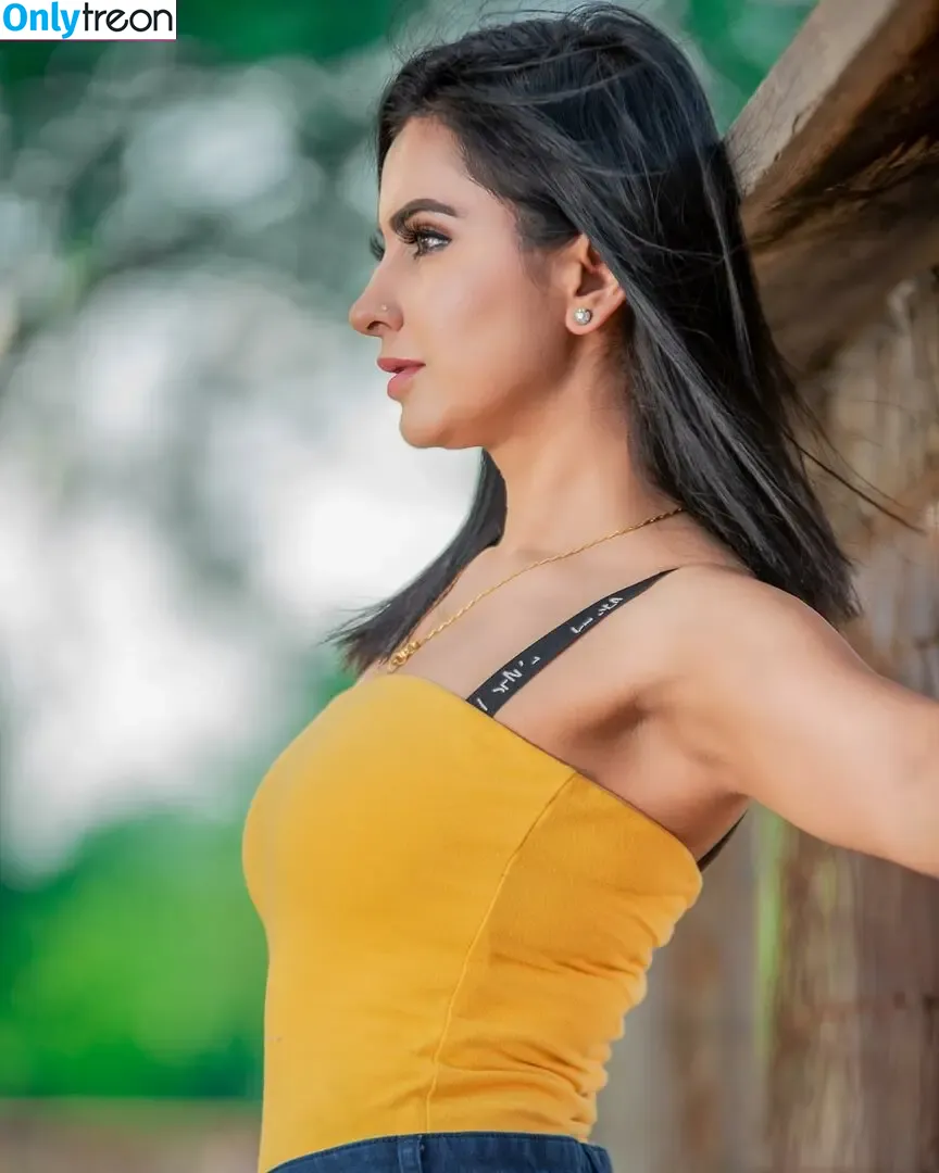 Meetii Kalher nude photo #0650 (meetiikalher)