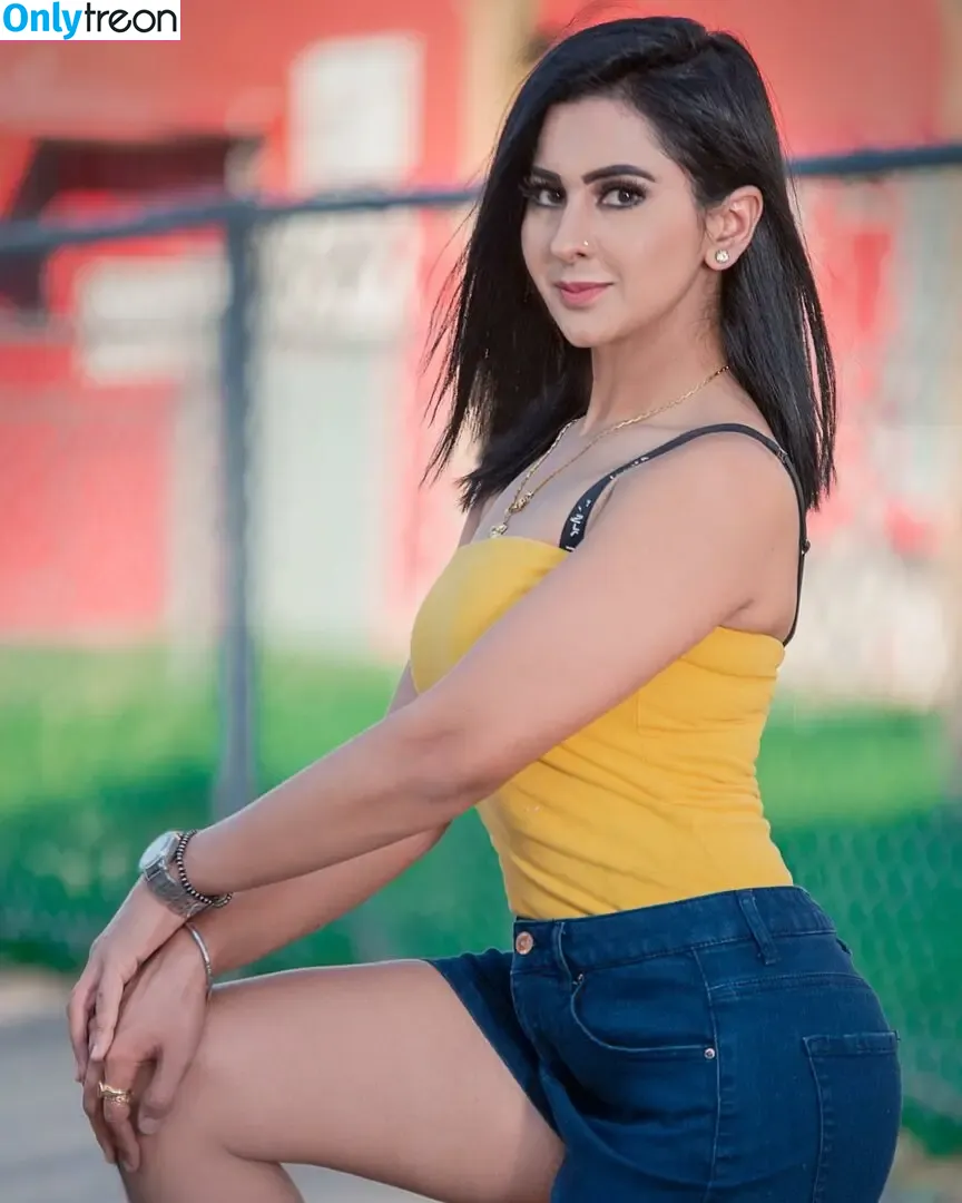 Meetii Kalher nude photo #0652 (meetiikalher)