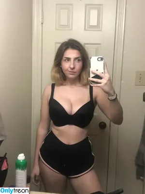  nude photo #0004