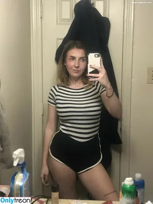  nude photo #0007