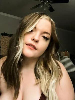 Meg Kaylee / meg_kaylee / megkaylee nude photo #0002