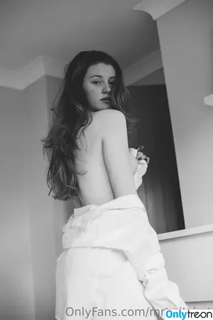 meg.modelling / Megan_Modelling nude photo #0064