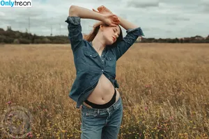 meg.modelling / Megan_Modelling nude photo #0072