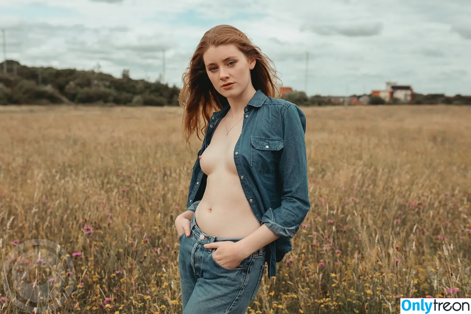 meg.modelling nude photo #0078 (Megan_Modelling)