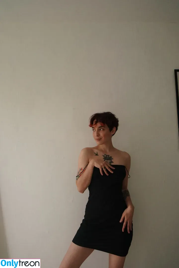 Megakikiboy nude photo #0047 (Megakikiboy)
