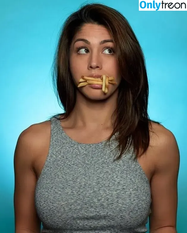 Megan Batoon nude photo #0056 (meganbatoon)