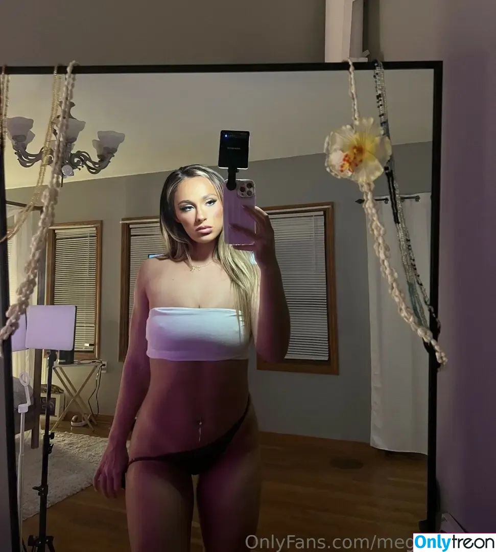 Megan Bayne nude photo #0967 (meganbayne / themeganbayne)