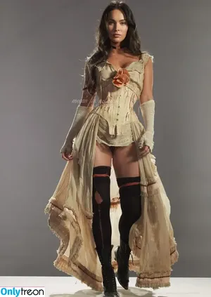 Megan Fox / action / meganfox nude photo #0027
