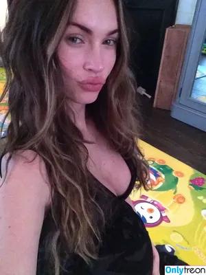 Megan Fox / megan.fox / meganfox nude photo #0143