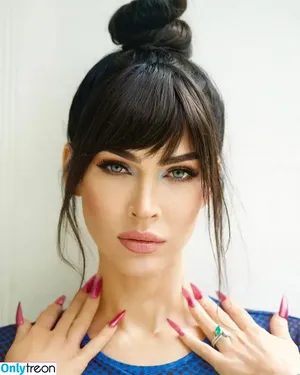 Megan Fox / megan.fox / meganfox nude photo #0216