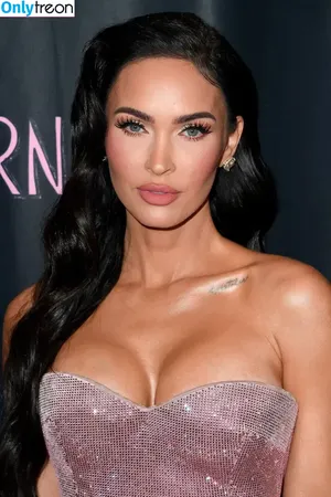 Megan Fox / megan.fox / meganfox nude photo #0321
