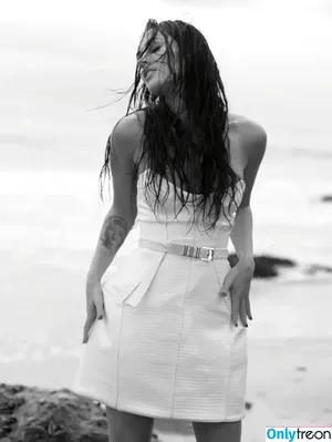 Megan Fox / megan.fox / meganfox nude photo #0572