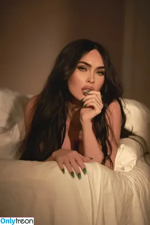 Megan Fox / megan.fox / meganfox nude photo #0703