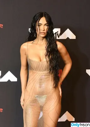 Megan Fox / megan.fox / meganfox nude photo #0811