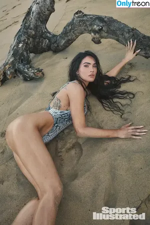 Megan Fox / megan.fox / meganfox nude photo #0905