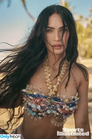 Megan Fox / megan.fox / meganfox nude photo #0933