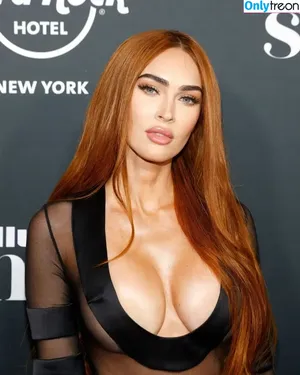 Megan Fox / megan.fox / meganfox nude photo #0959