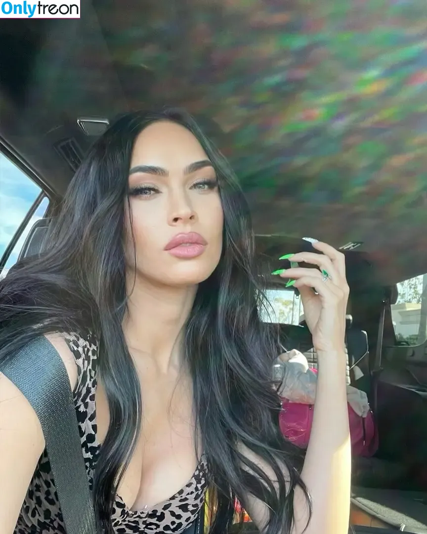 Megan Fox nude photo #0127 (megan.fox / meganfox)