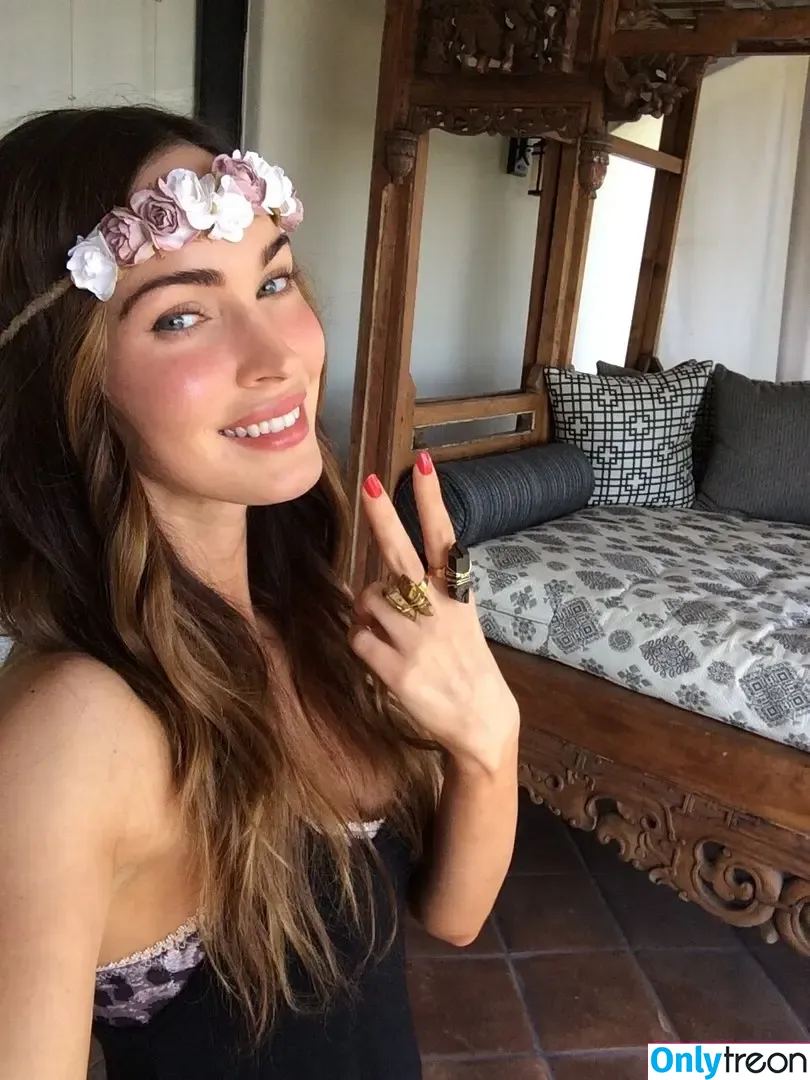 Megan Fox nude photo #0147 (megan.fox / meganfox)