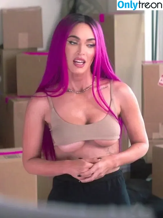 Megan Fox nude photo #0401 (megan.fox / meganfox)