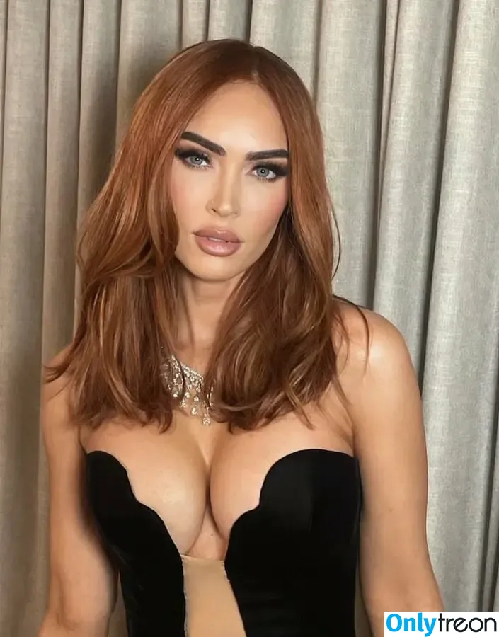 Megan Fox nude photo #0885 (megan.fox / meganfox)