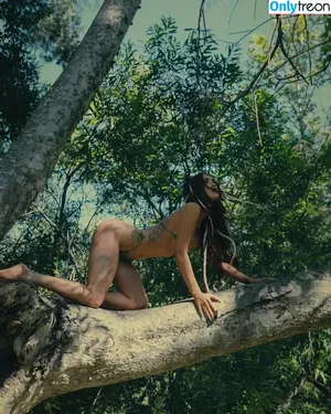 Megan Fox / megan.fox / meganfox nude photo #1022