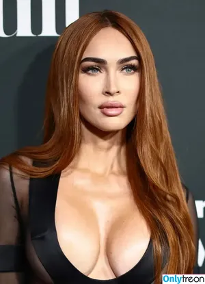 Megan Fox / megan.fox / meganfox nude photo #1240