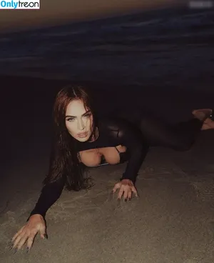 Megan Fox / megan.fox / meganfox nude photo #1869