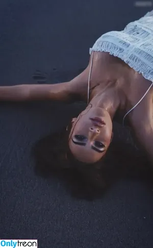 Megan Fox / megan.fox / meganfox nude photo #1881