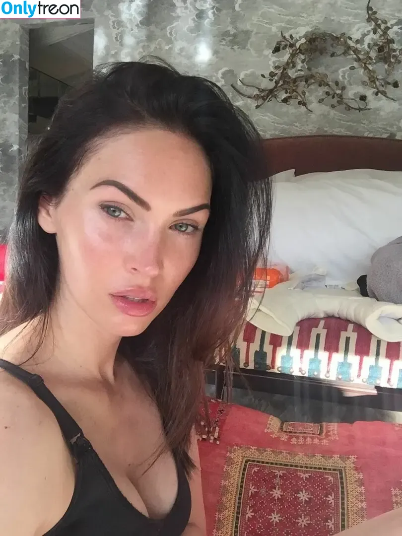 Megan Fox nude photo #1360 (megan.fox / meganfox)