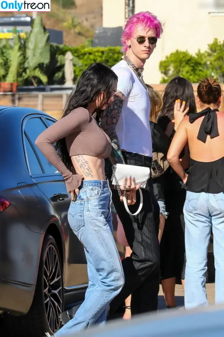 Megan Fox nude photo #2412 (megan.fox / meganfox)
