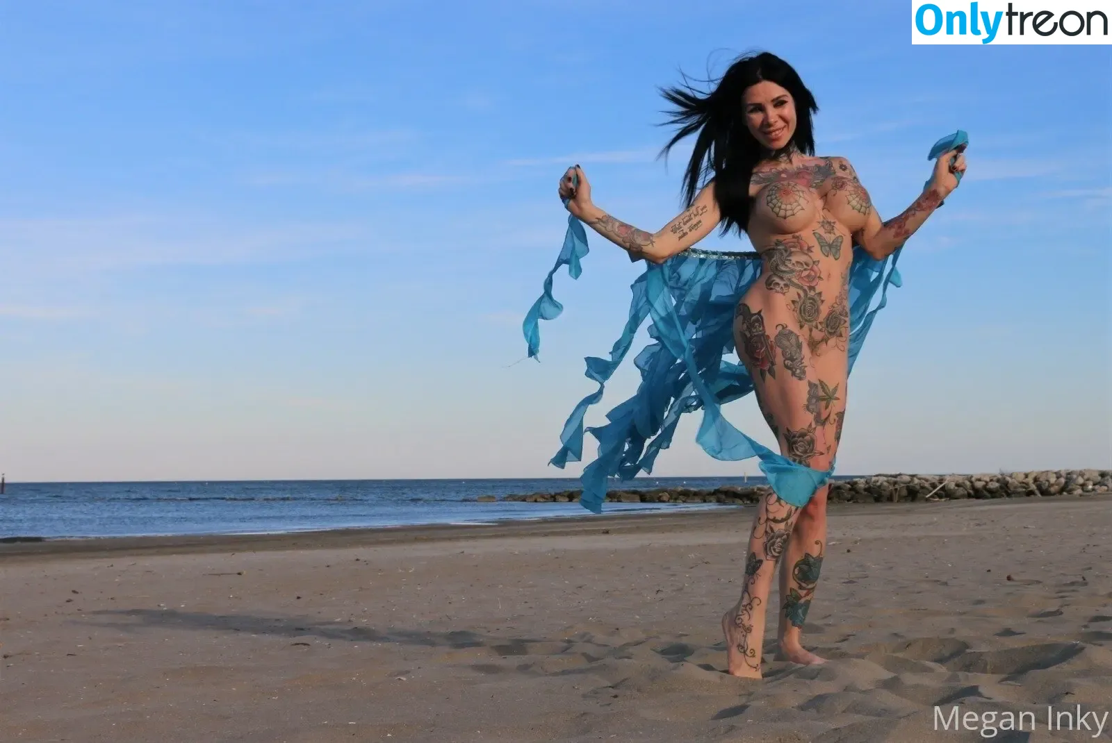 Megan Inky nude photo #0135 (inky_real / meganinky84)