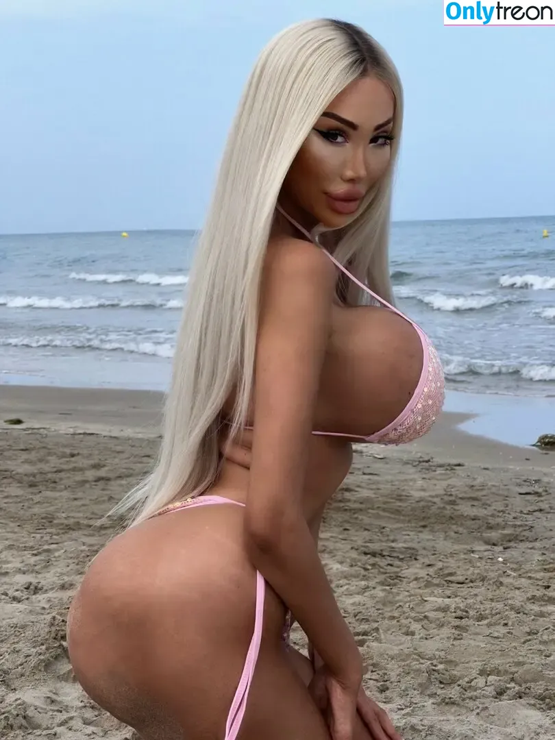 megan.million.official nude photo #0032 (luxury_doll2000cc / luxurydoll)