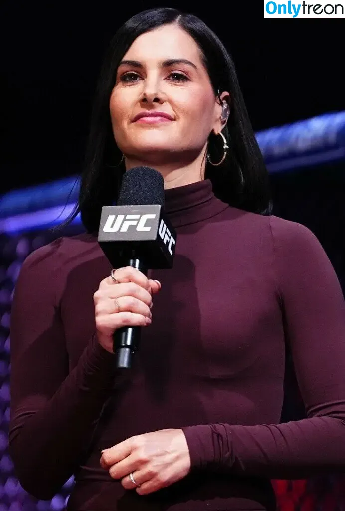 Megan Olivi nude photo #0015 (MeganOlivi)
