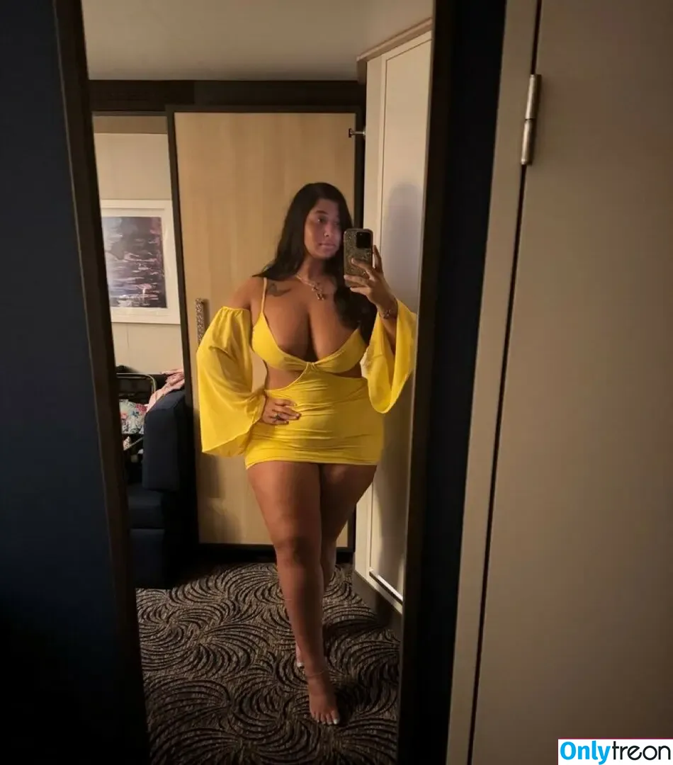 Megan Shaye nude photo #0065 (FilipinaMami_ / HoneyShaye / shayebaby_xo)