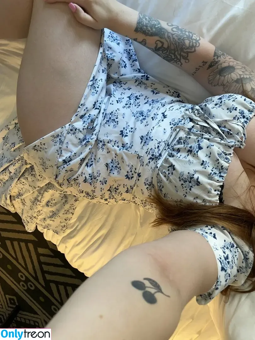 Megan Winters nude photo #0018 (megalexandriawinters / meganwintersx)