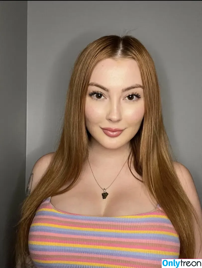 Megan Winters nude photo #0037 (megalexandriawinters / meganwintersx)