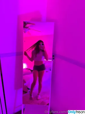 meganmarx / Fit_Sub / megan.leto.marx nude photo #0334