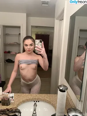 meganmarxxx / meganmarx / xmegamarx nude photo #0939