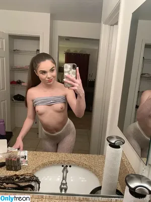 meganmarxxx / meganmarx / xmegamarx nude photo #0944