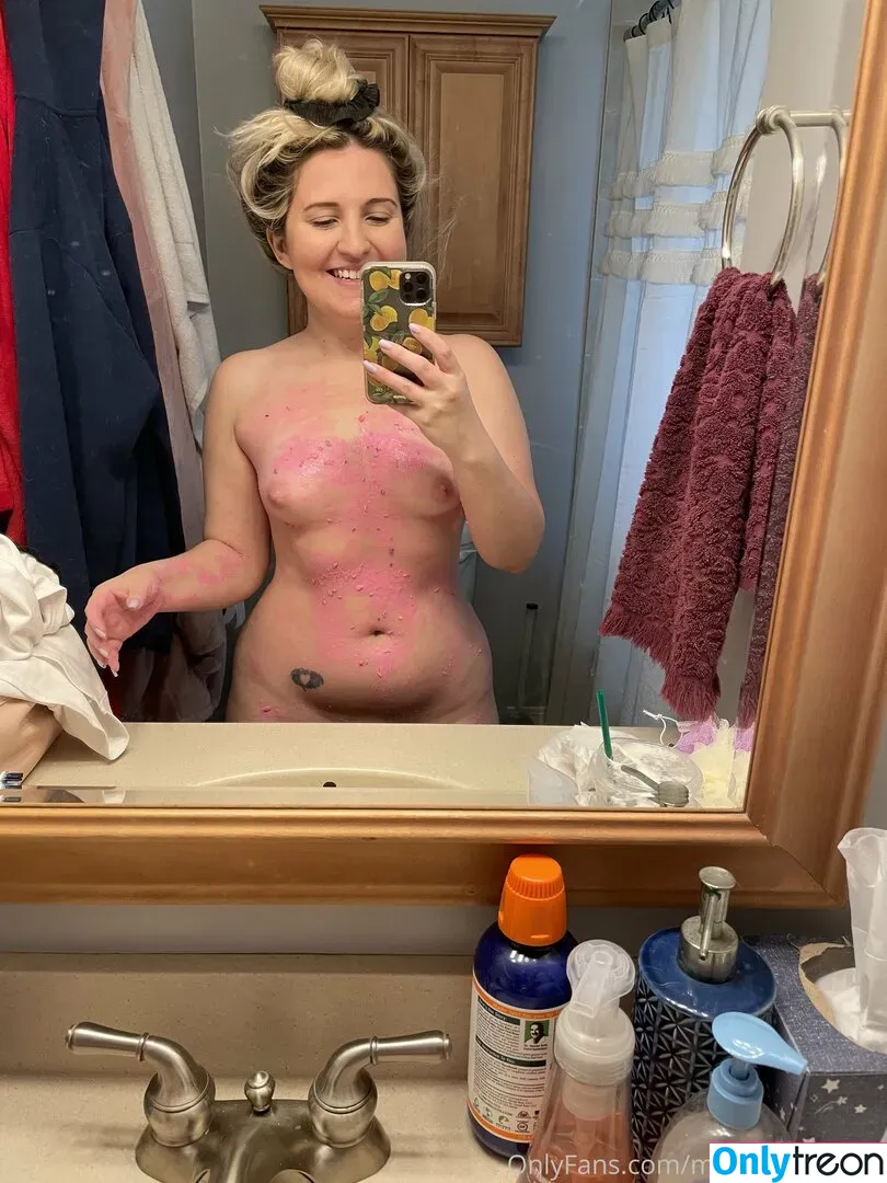 meggybunnyvip nude photo #0008 (downwithbunny)
