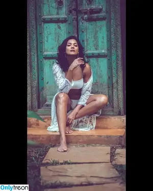 Megha Gupta / meghaguptaofficial nude photo #0023
