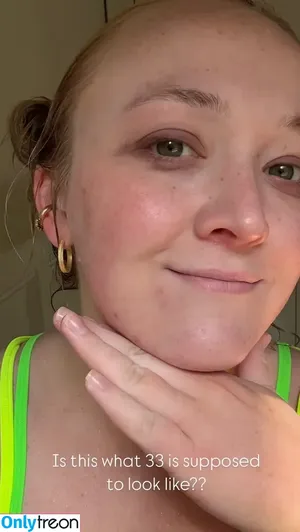 Meghan Mccarthy / meghanwmccarthy / megmariiee nude photo #0003