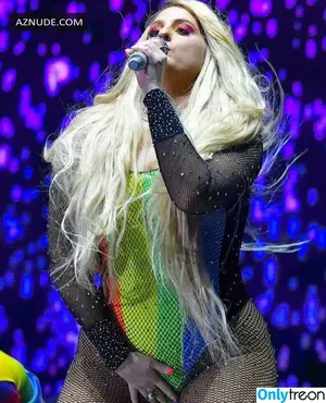Meghan Trainor / forallyourmarketingneeds / meghantrainor nude photo #0255
