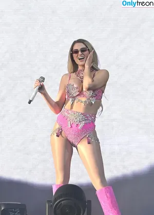 Meghan Trainor / chaoticd / meghantrainor nude photo #0322