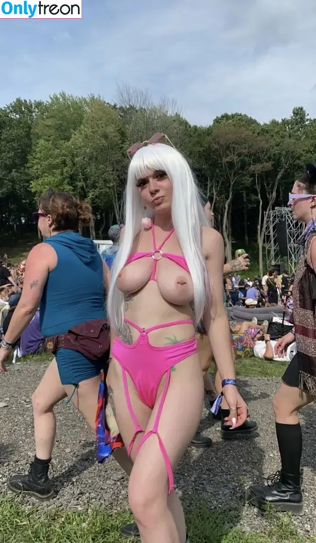 megsnotdead nude photo #0283 (Megs__Dead / megsn0tdead / notmegsdead)
